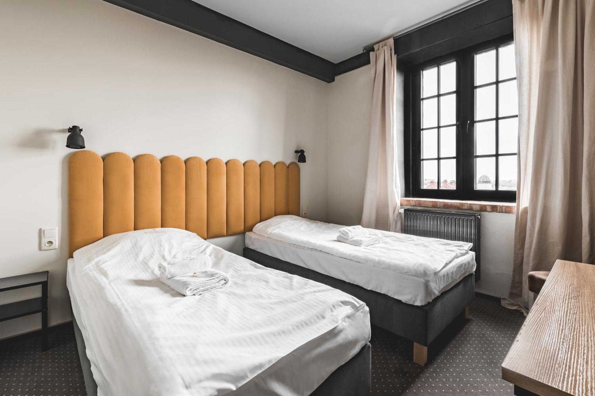 Stara Przedzalnia Bed & Breakfast Zyrardow